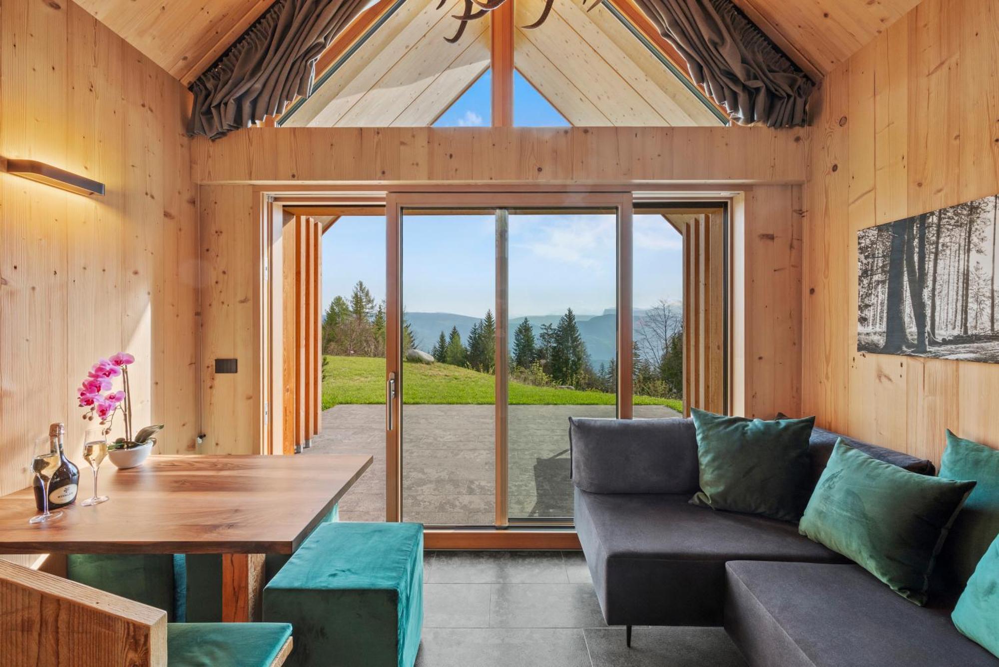 New Opening "Sissi Chalets" - Unique Luxury Hideaway With Mountain View & Sauna Mendola Εξωτερικό φωτογραφία