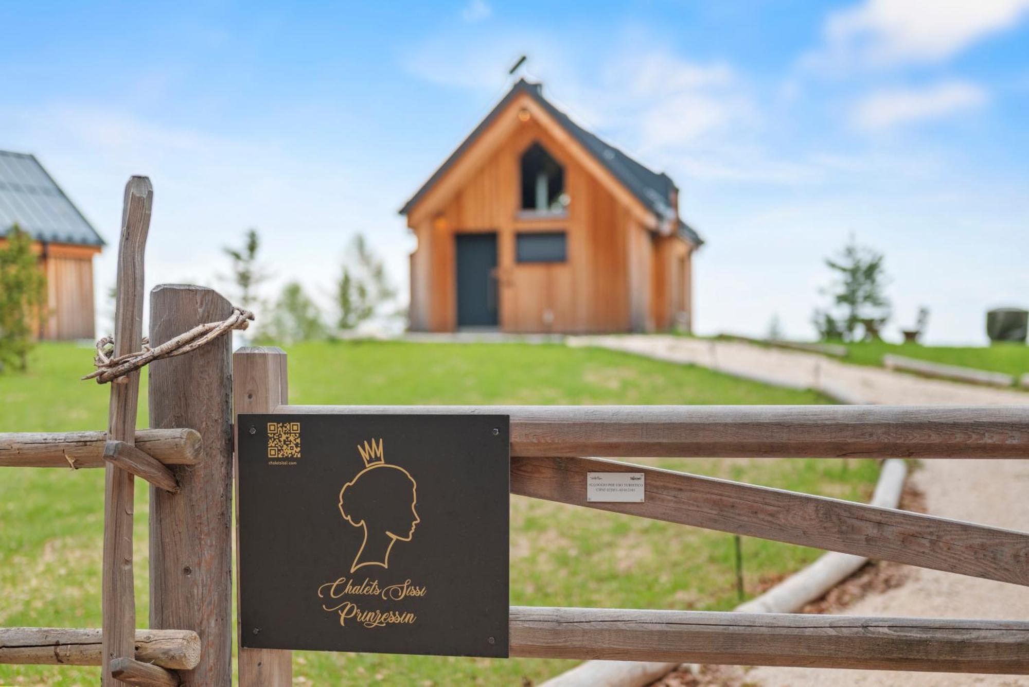 New Opening "Sissi Chalets" - Unique Luxury Hideaway With Mountain View & Sauna Mendola Εξωτερικό φωτογραφία